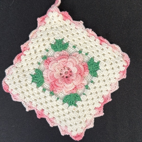 Lot of Vintage Potholders Crocheted and Teri Cloth 6 Pieces - Picture 8 of 9